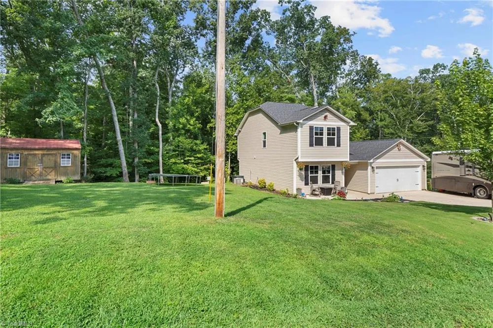 185 Cliffview Drive Lexington, NC 27292
