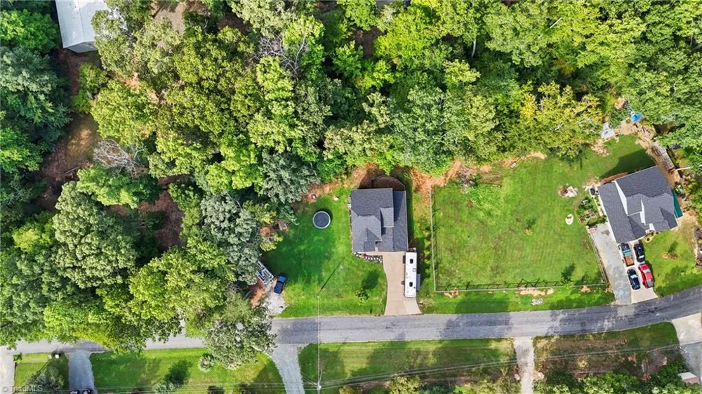185 Cliffview Drive Lexington, NC 27292