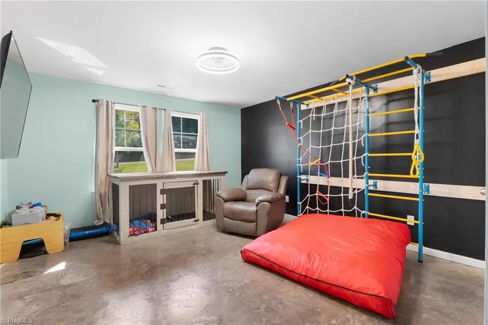 185 Cliffview Drive Lexington, NC 27292
