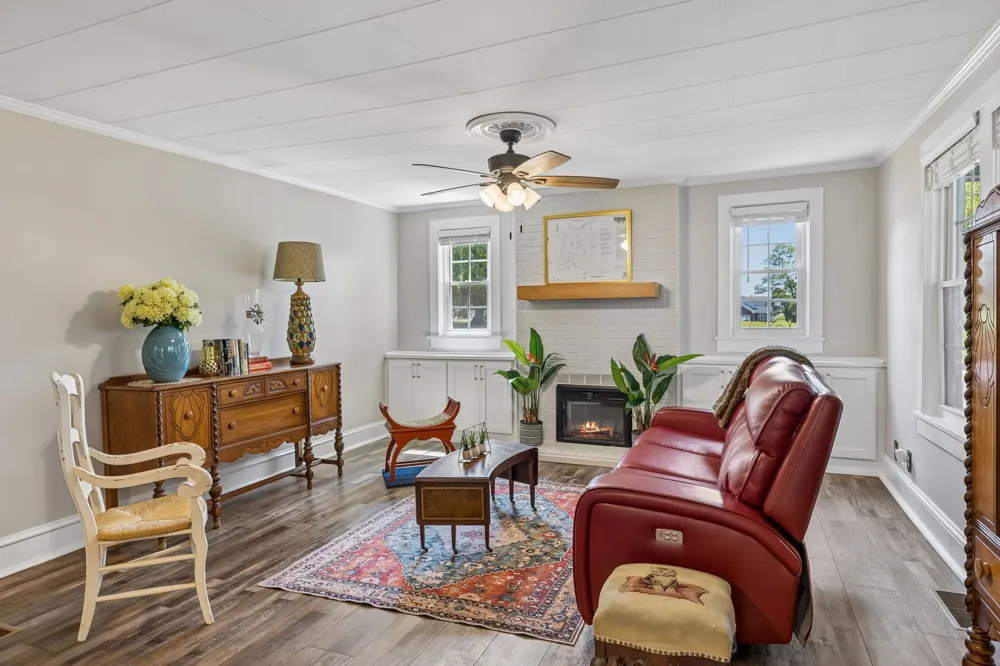 2621 Pillow Due Ln Columbia, TN 38401