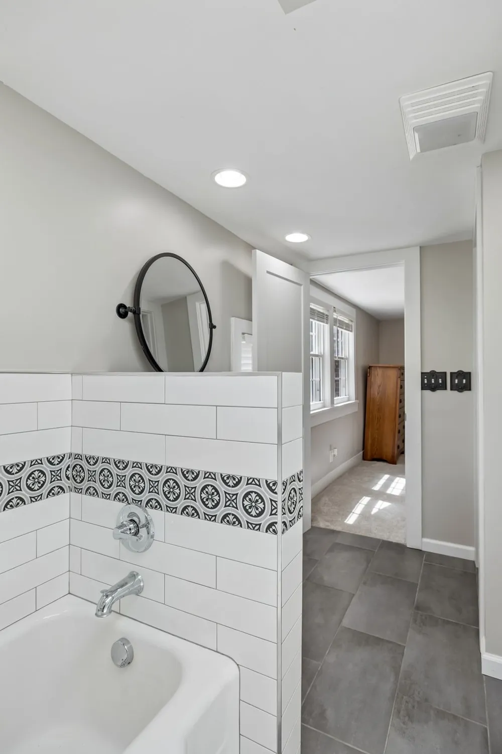 2621 Pillow Due Ln Columbia, TN 38401