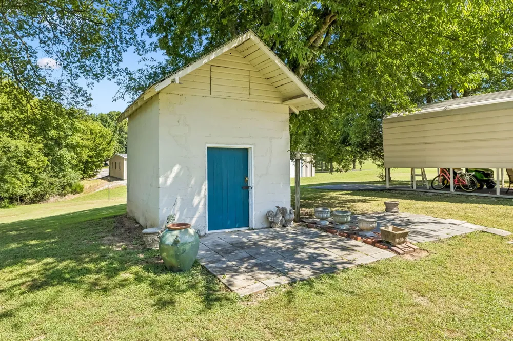 2621 Pillow Due Ln Columbia, TN 38401