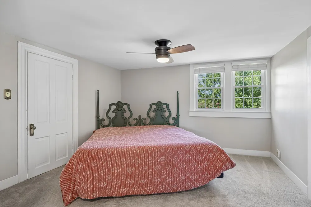2621 Pillow Due Ln Columbia, TN 38401