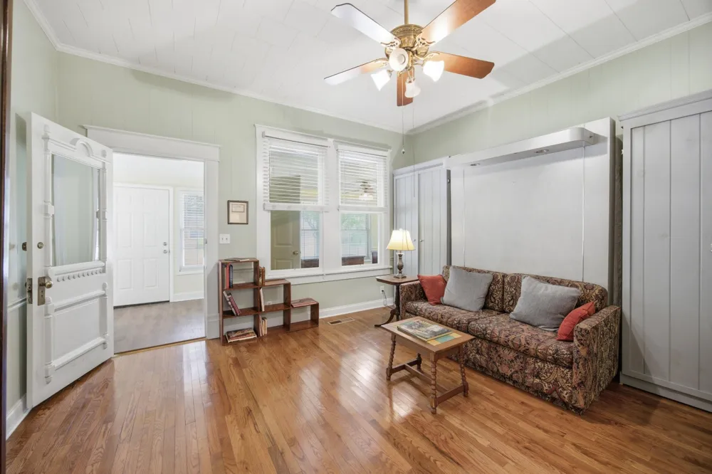 302 E Villanow Street La Fayette, GA 30728