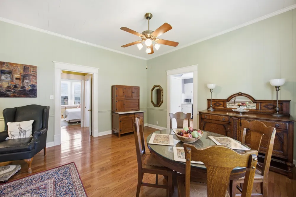 302 E Villanow Street La Fayette, GA 30728