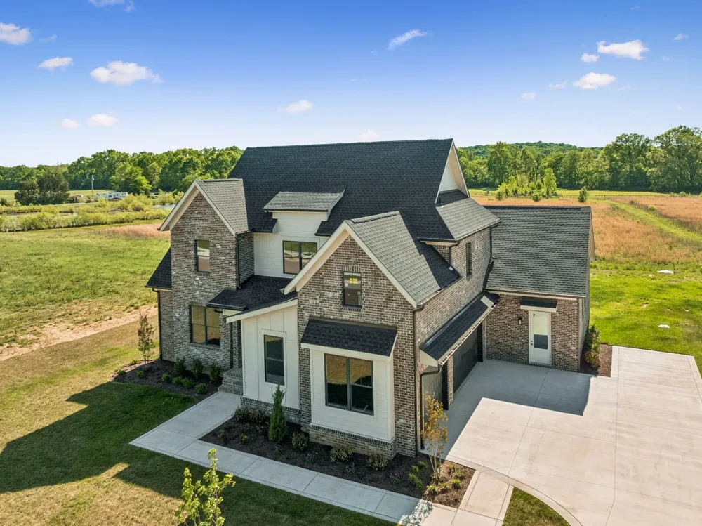 6223 Cedar Brooke Lane Spring Hill, TN 37174