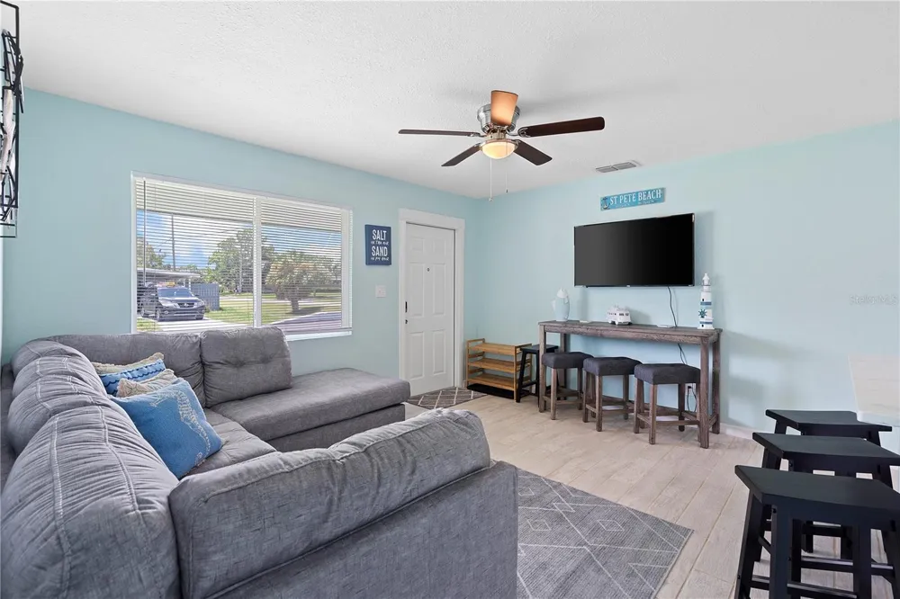 6761 HIBISCUS AVENUE S South Pasadena, FL 33707