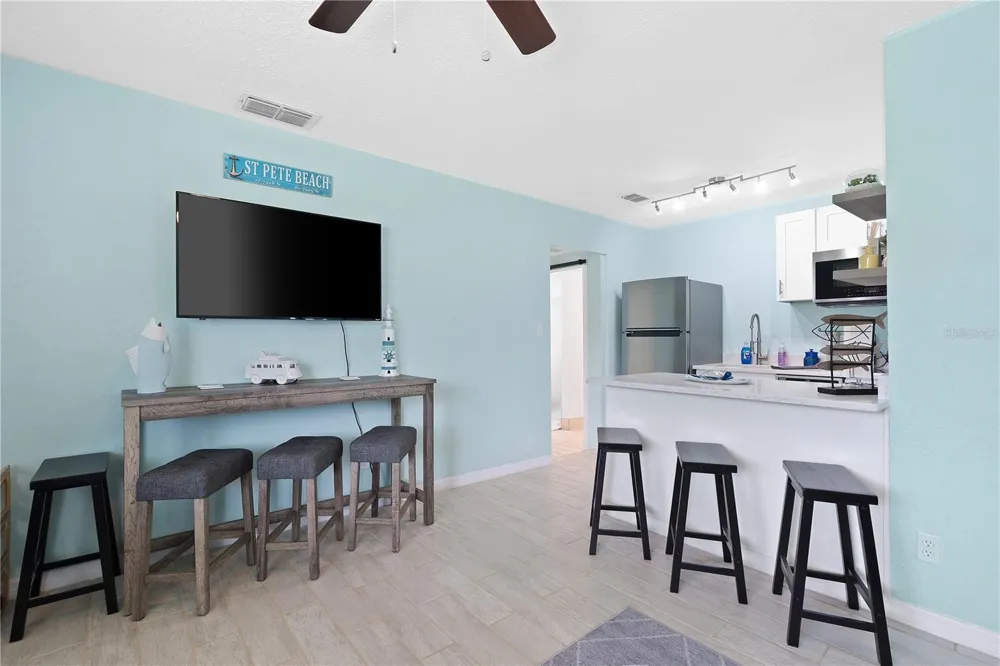 6761 HIBISCUS AVENUE S South Pasadena, FL 33707