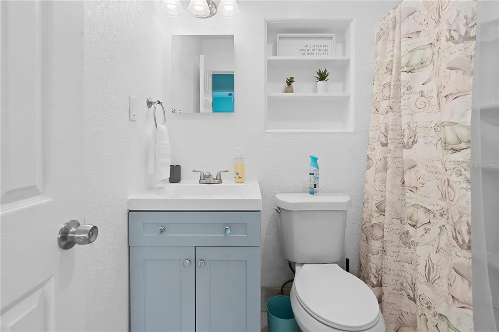 6761 HIBISCUS AVENUE S South Pasadena, FL 33707