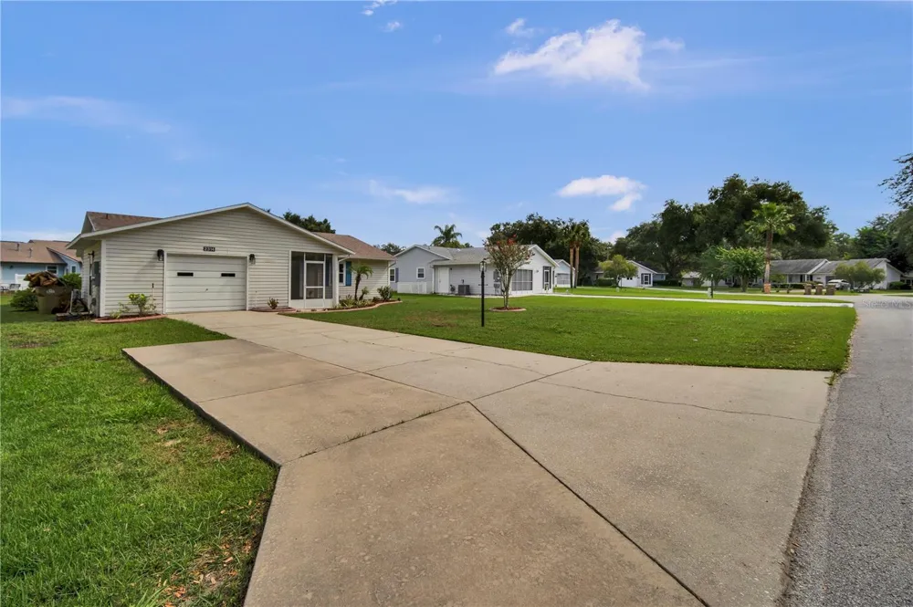 2314 BONNIE VIEW COURT Leesburg, FL 34788