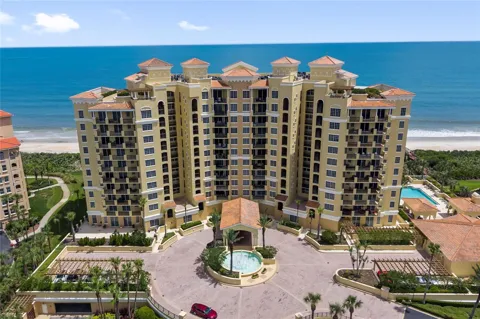 19 AVENUE DE LA MER #305