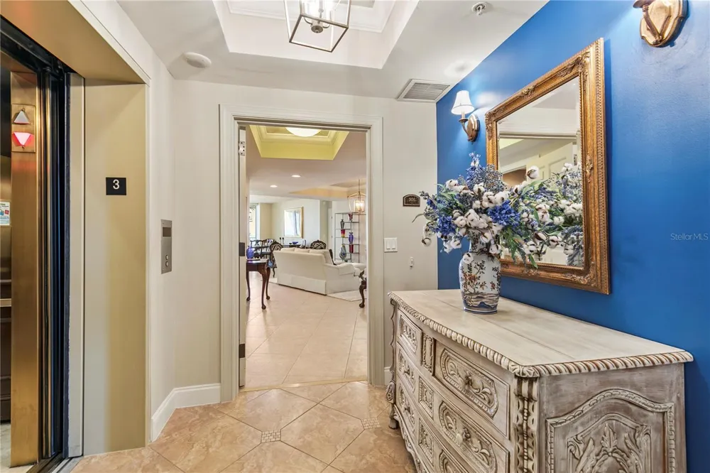 19 AVENUE DE LA MER #305 Palm Coast, FL 32137