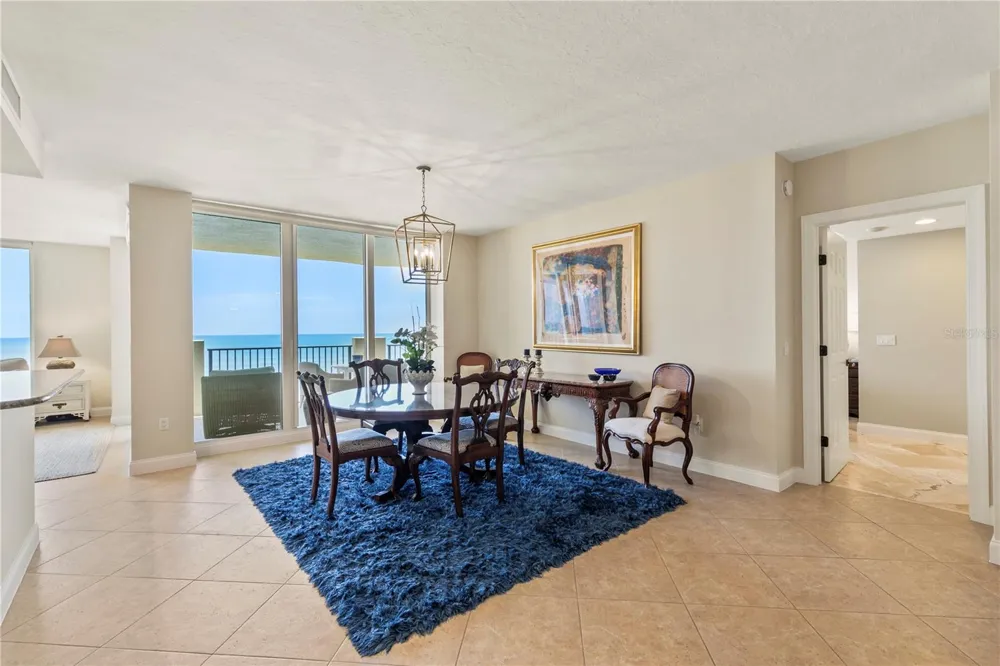 19 AVENUE DE LA MER #305 Palm Coast, FL 32137