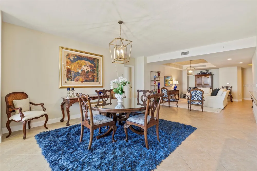 19 AVENUE DE LA MER #305 Palm Coast, FL 32137