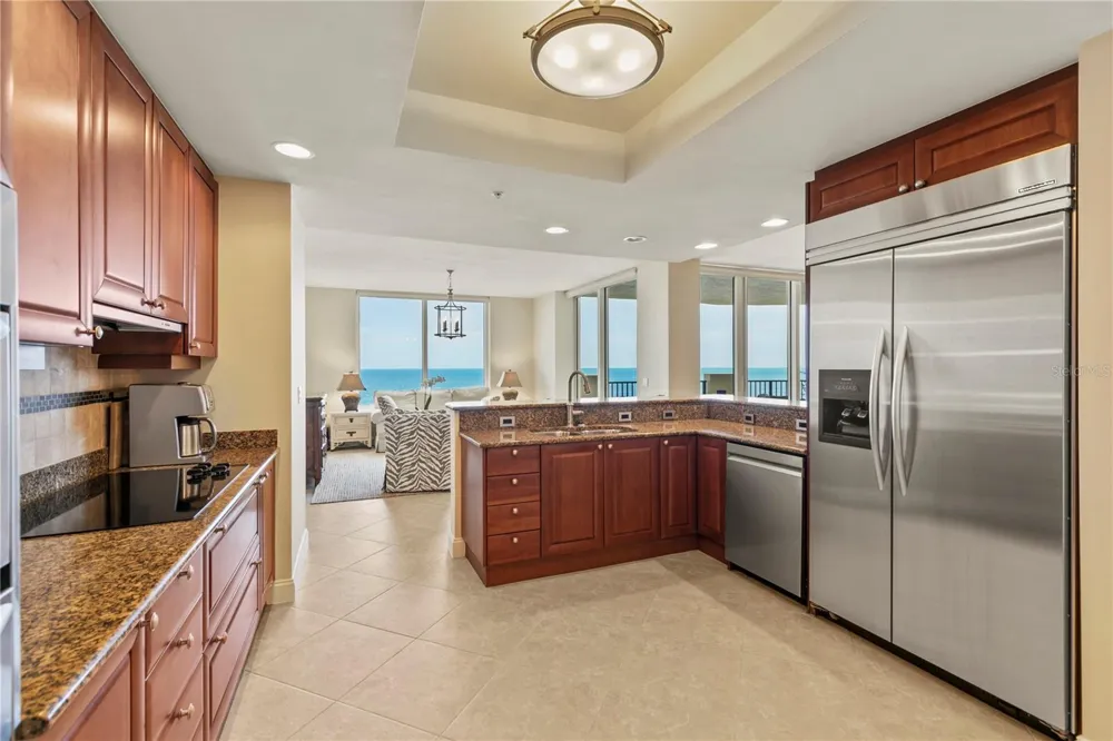 19 AVENUE DE LA MER #305 Palm Coast, FL 32137