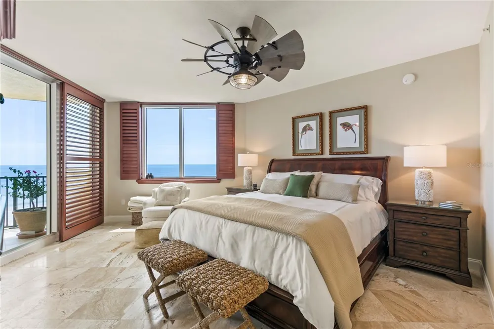 19 AVENUE DE LA MER #305 Palm Coast, FL 32137