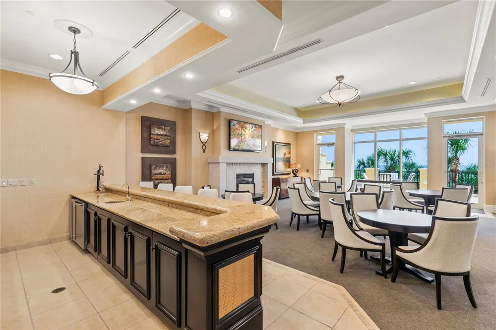 19 AVENUE DE LA MER #305 Palm Coast, FL 32137