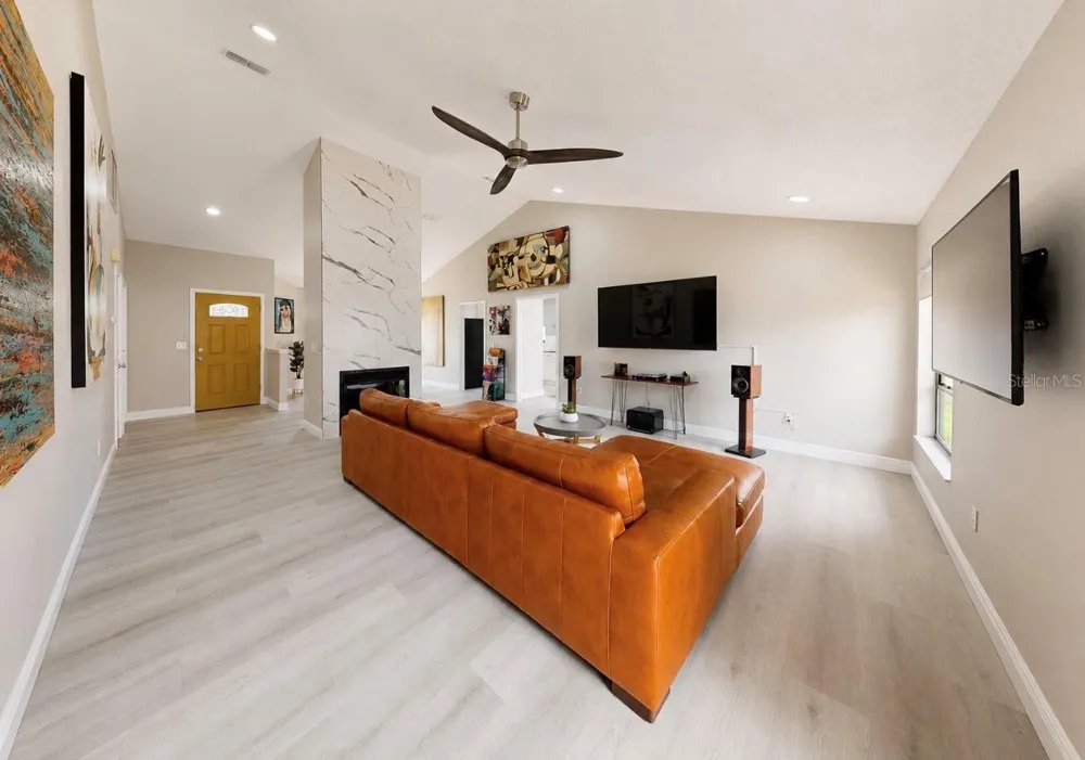 1921 STANFIELD DRIVE Brandon, FL 33511