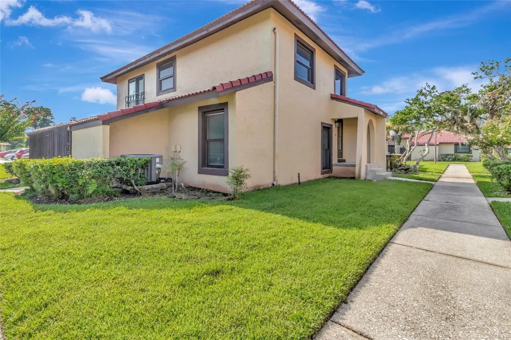 501 HUNTER CIRCLE Kissimmee, FL 34758