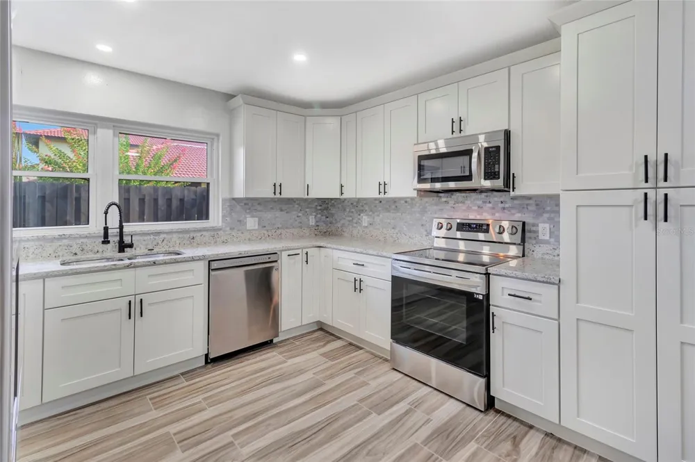 501 HUNTER CIRCLE Kissimmee, FL 34758