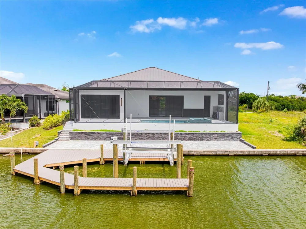 8124 TECUMSEH CIRCLE Port Charlotte, FL 33981