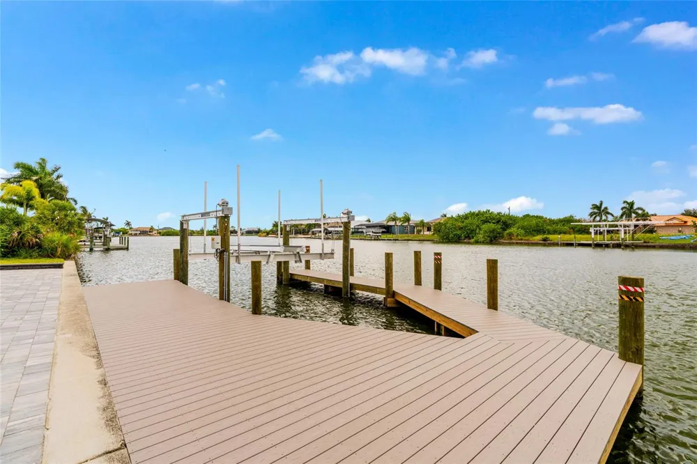 8124 TECUMSEH CIRCLE Port Charlotte, FL 33981