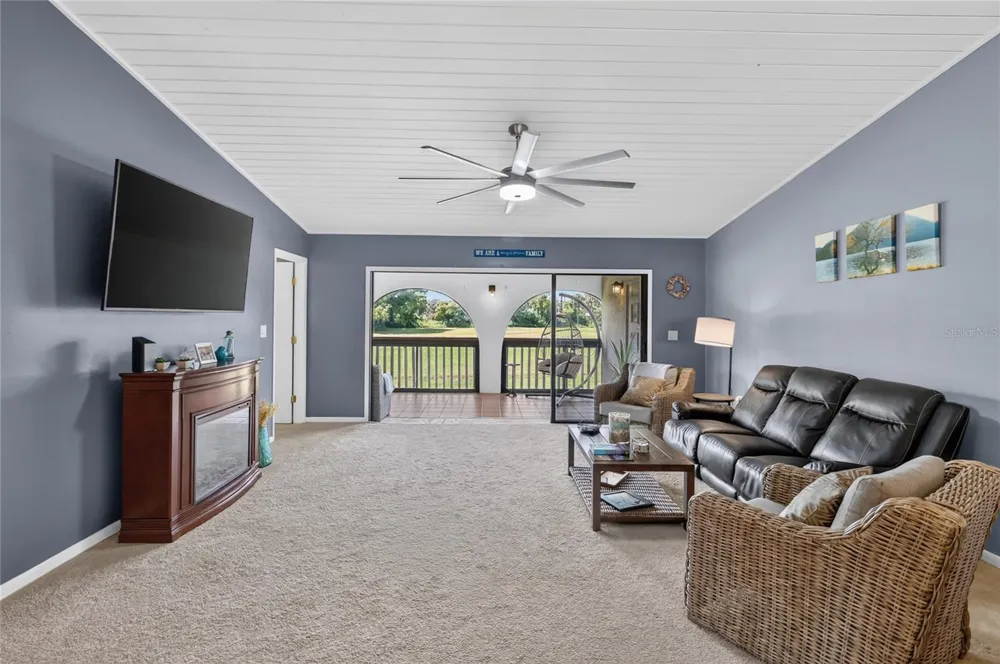 4201 VILLAGE COURT #4201 D-21 Lake Wales, FL 33898