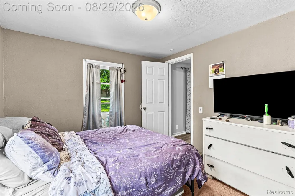 1163 S Packard Avenue Burton City, MI 48509