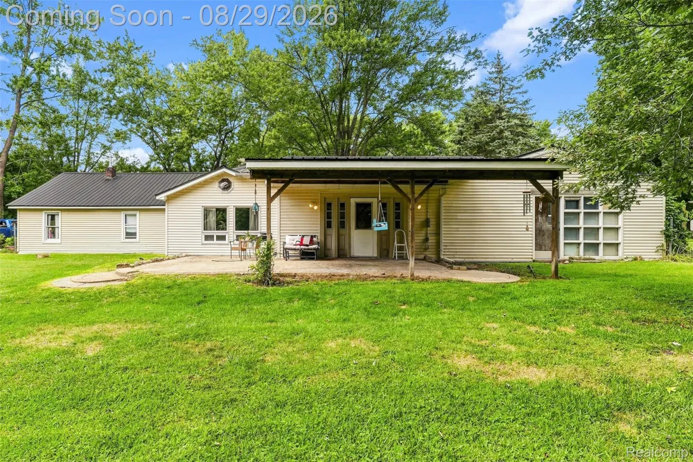 1163 S Packard Avenue Burton City, MI 48509