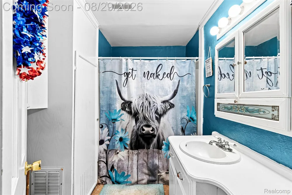 1163 S Packard Avenue Burton City, MI 48509