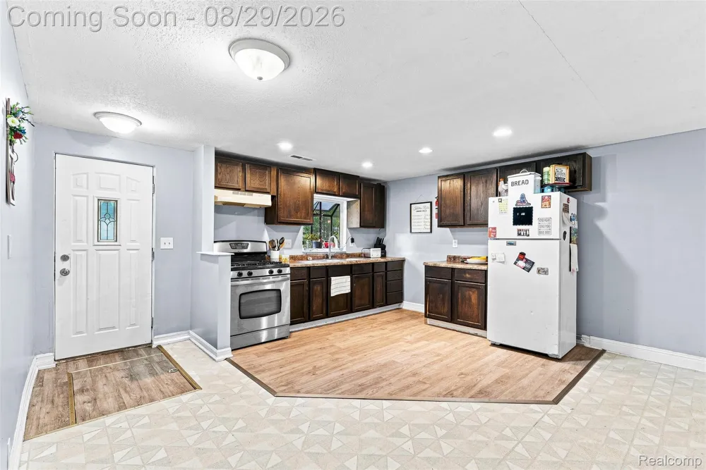 1163 S Packard Avenue Burton City, MI 48509