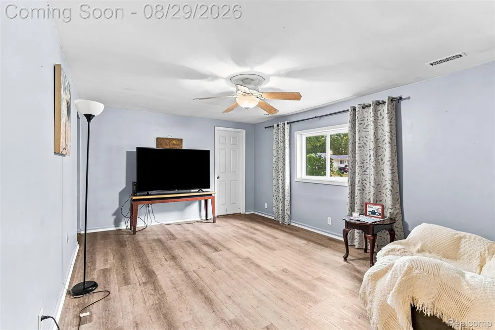 1163 S Packard Avenue Burton City, MI 48509