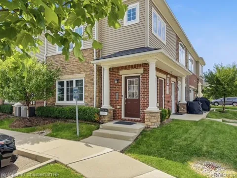 5530 Arbor Chase Drive #14