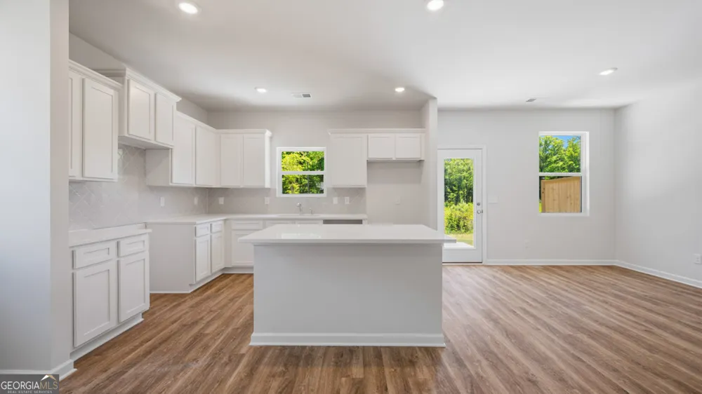 11970 Aukerman WAY Hampton, GA 30228