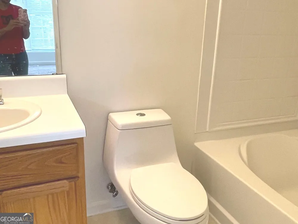 3168 Kingswood GLN Decatur, GA 30034