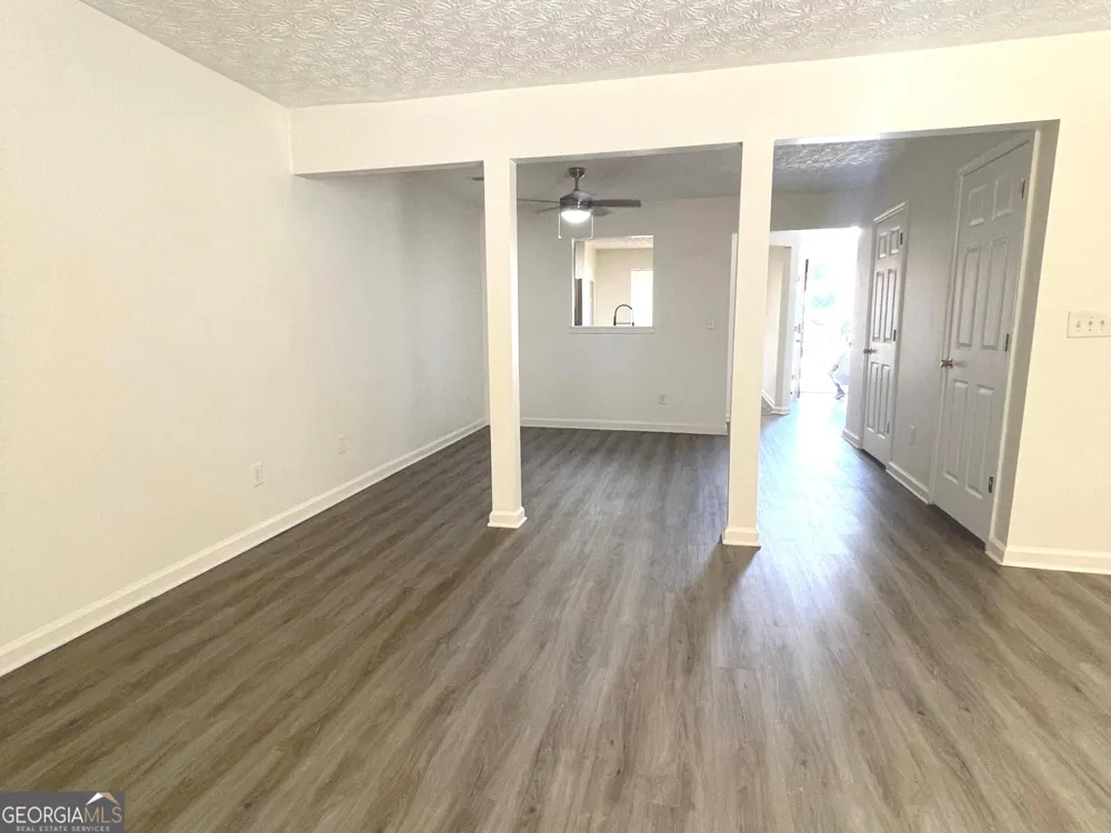 3168 Kingswood GLN Decatur, GA 30034