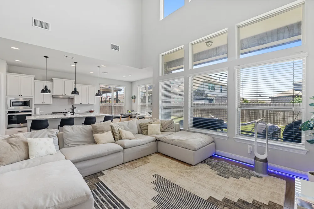 20609 Mouflon Drive Pflugerville, TX 78660