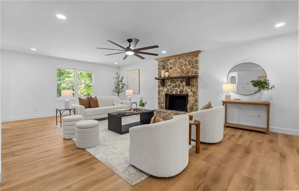185 Linda Lane SE Mableton, GA 30126