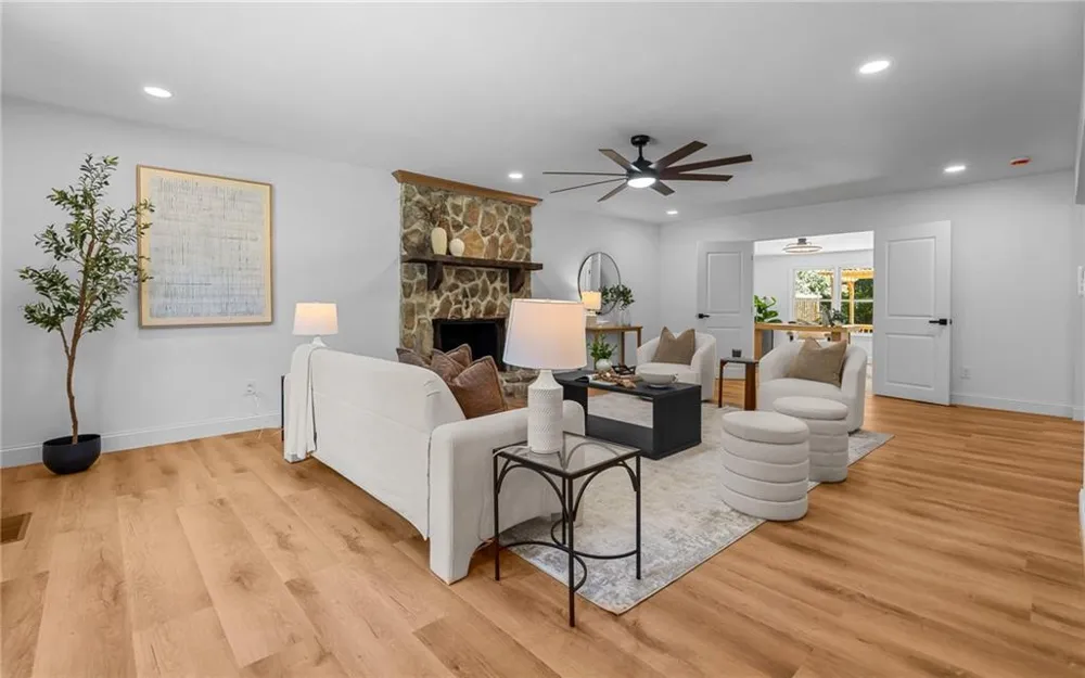 185 Linda Lane SE Mableton, GA 30126
