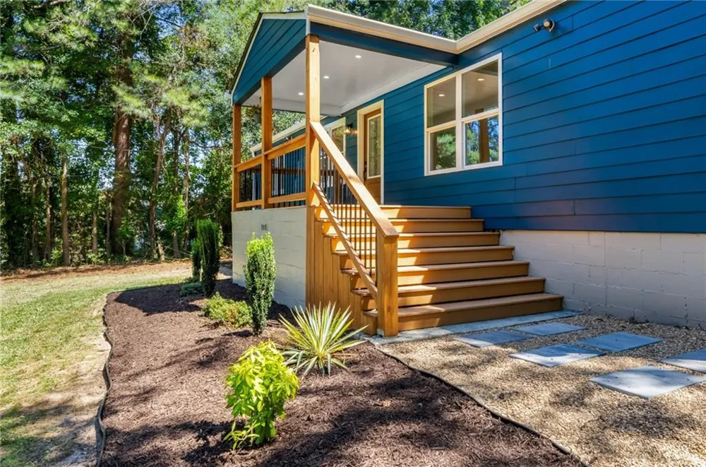 185 Linda Lane SE Mableton, GA 30126