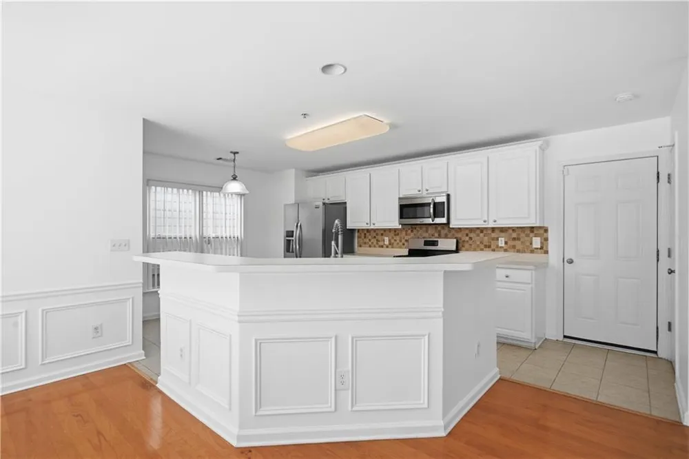 313 Balaban Circle Woodstock, GA 30188