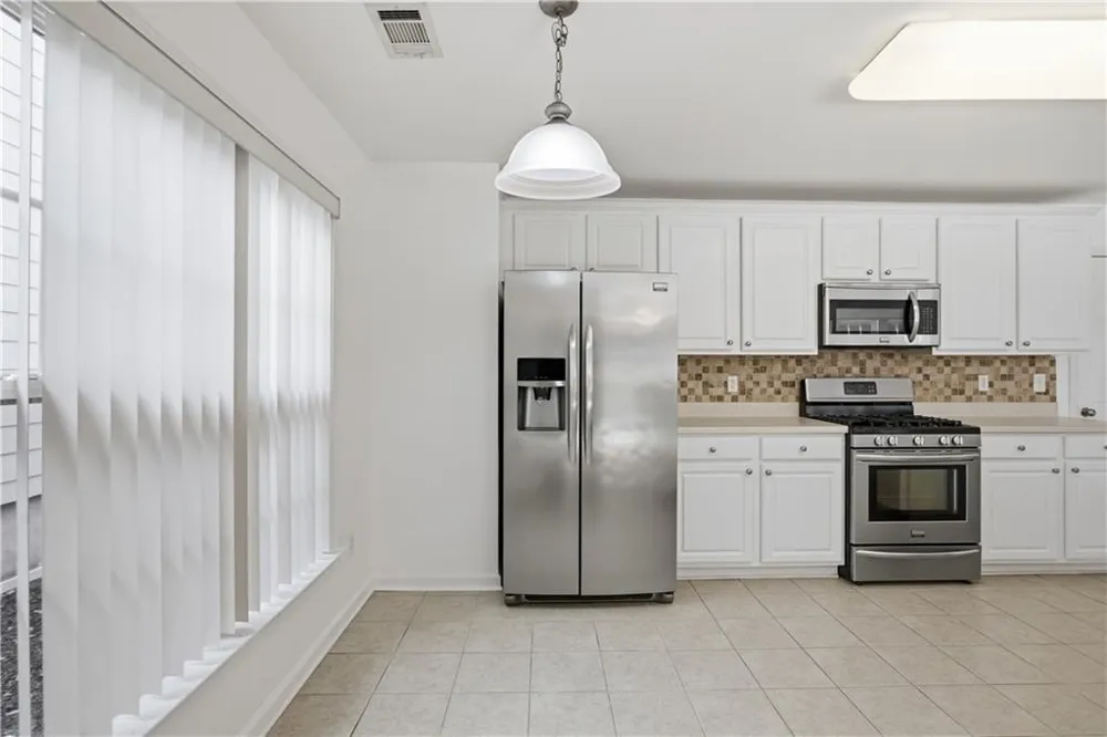 313 Balaban Circle Woodstock, GA 30188