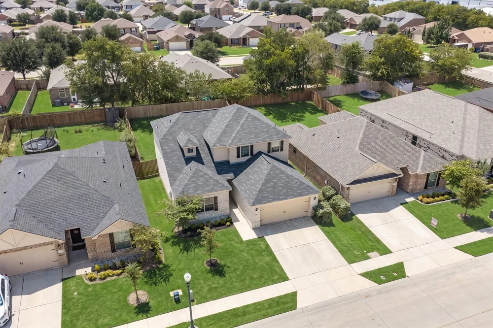 134 Morning Glory Sanger, TX 76266
