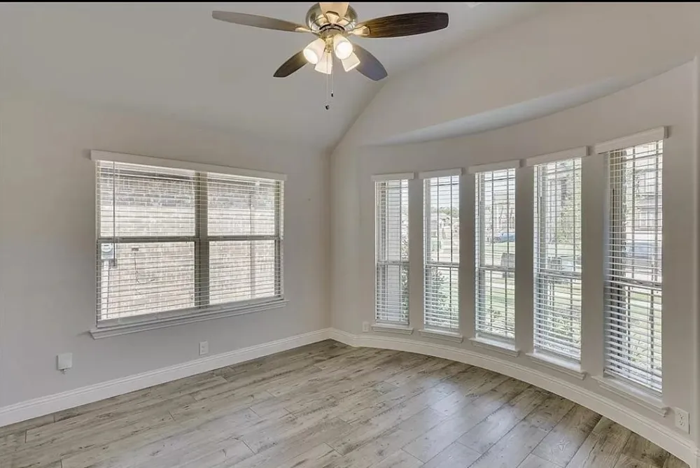 8704 Timber Ridge Drive Aubrey, TX 76227