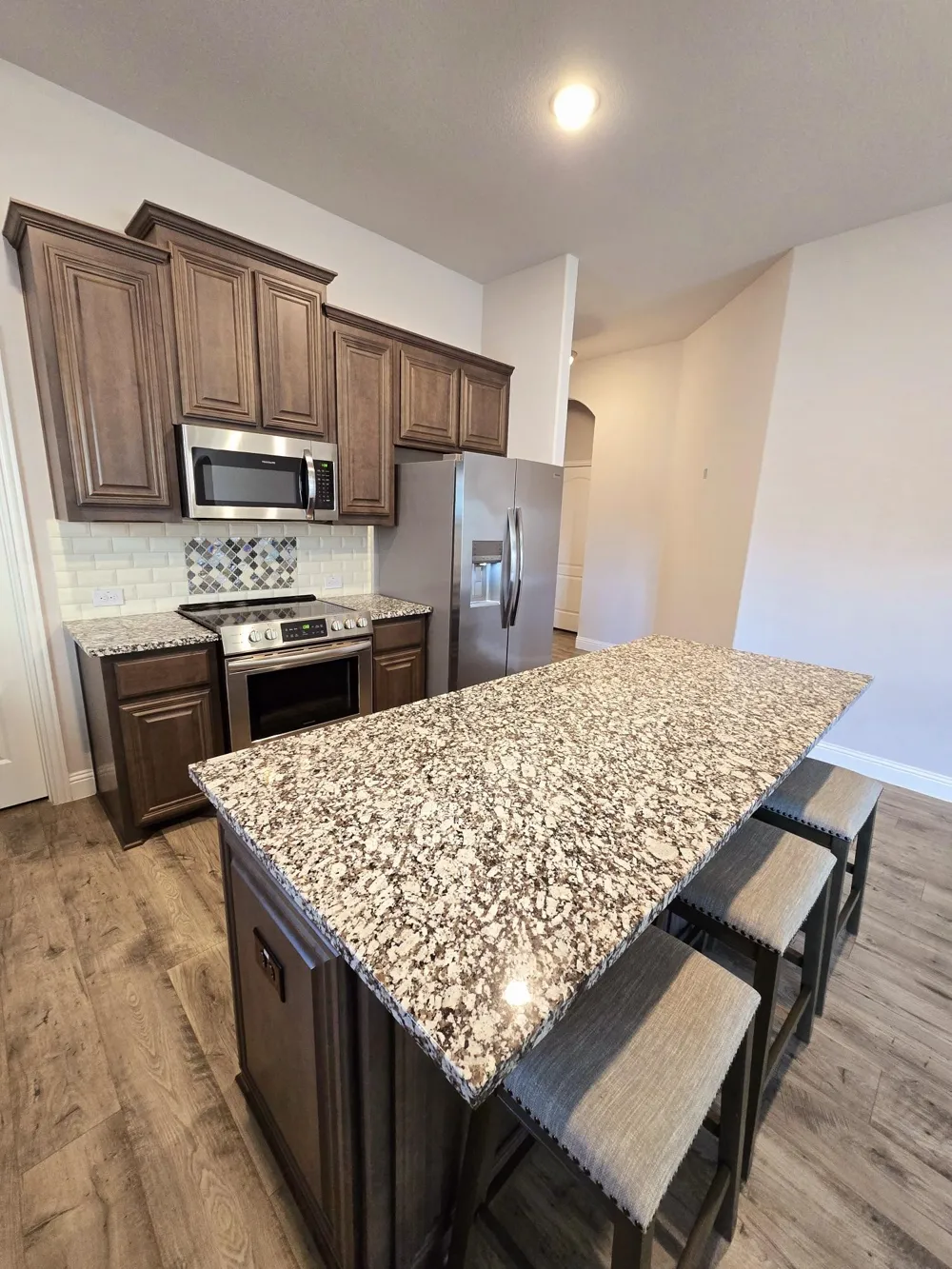 8704 Timber Ridge Drive Aubrey, TX 76227