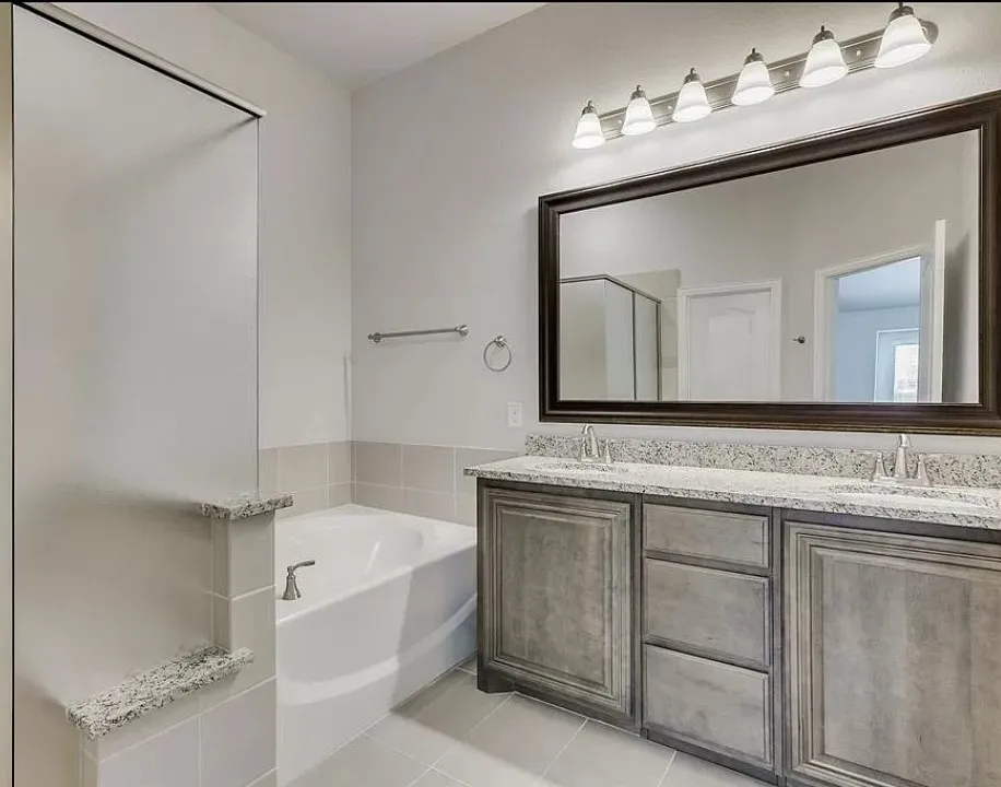 8704 Timber Ridge Drive Aubrey, TX 76227