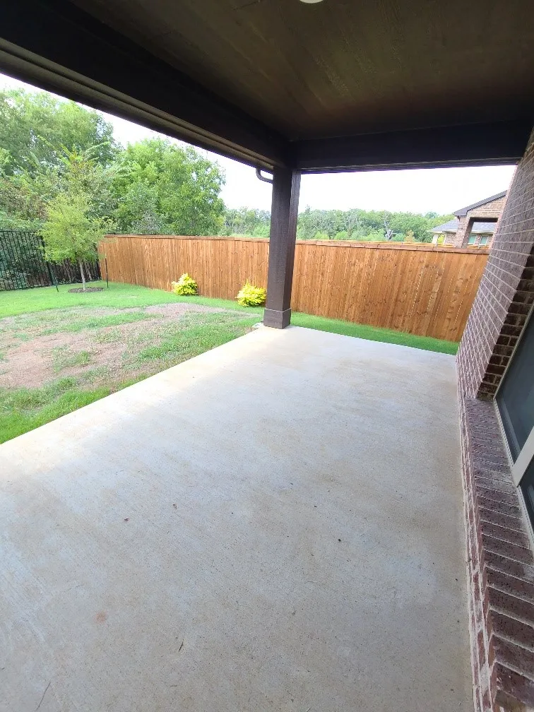 8704 Timber Ridge Drive Aubrey, TX 76227