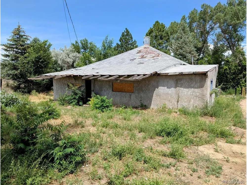 505 W 10th Street Walsenburg, CO 81089