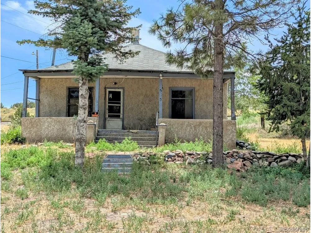505 W 10th Street Walsenburg, CO 81089