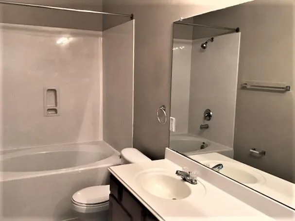 2026 Acorn Glen Trail Fresno, TX 77545